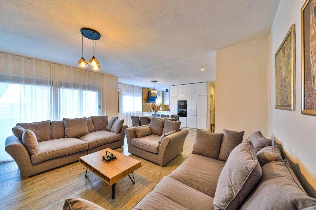 Ipm Apartments Kaštela Εξωτερικό φωτογραφία