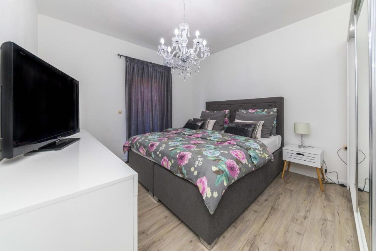 Ipm Apartments Kaštela Εξωτερικό φωτογραφία