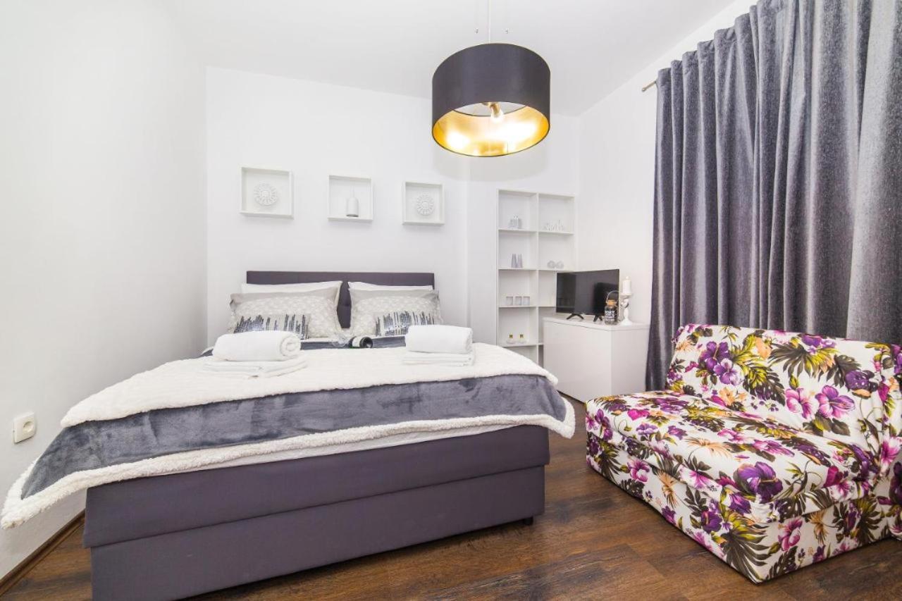 Ipm Apartments Kaštela Εξωτερικό φωτογραφία
